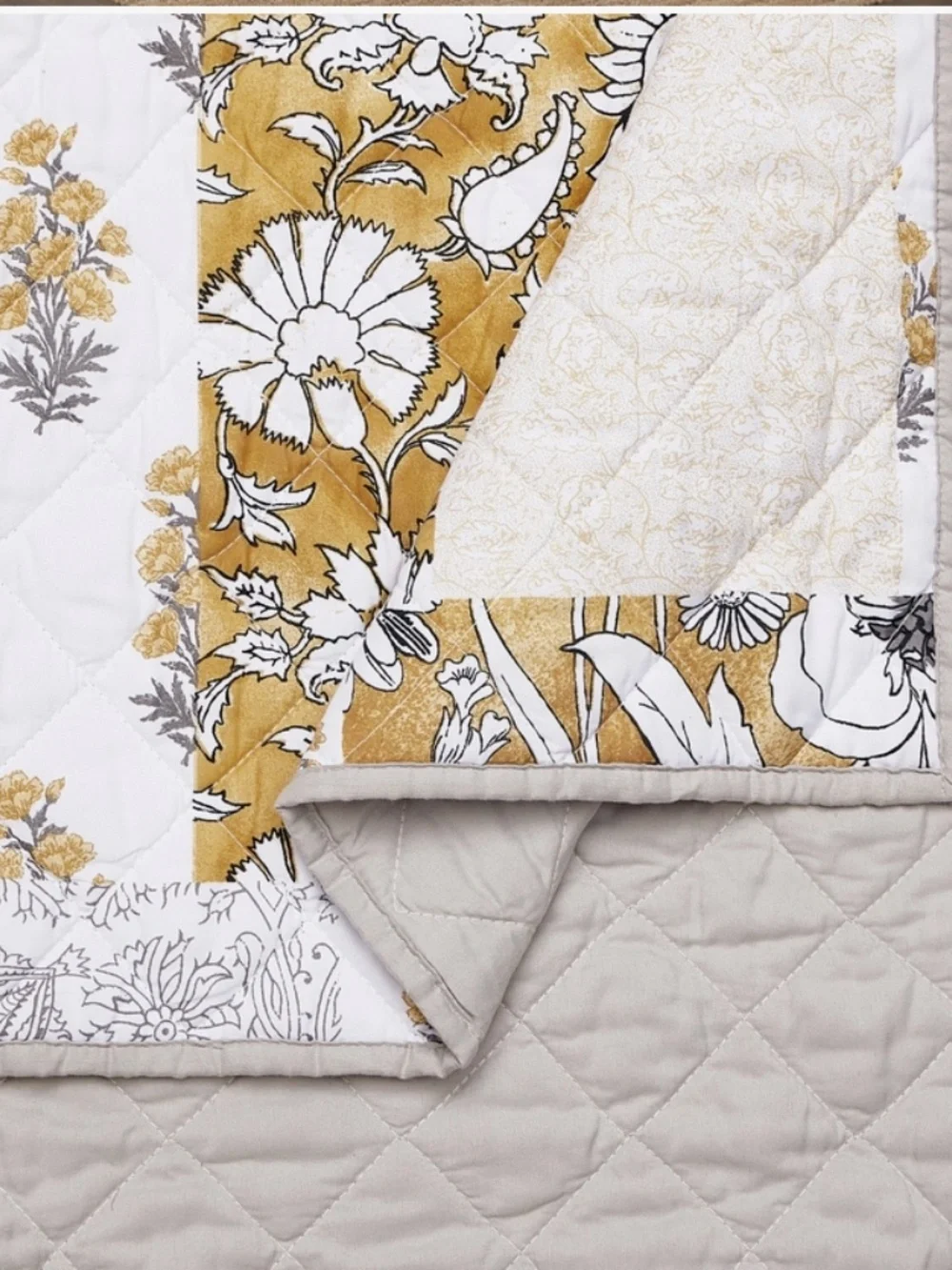 Golden Saffron Patchwork Queen Quilt Set Cottage Floral Shabby Chic